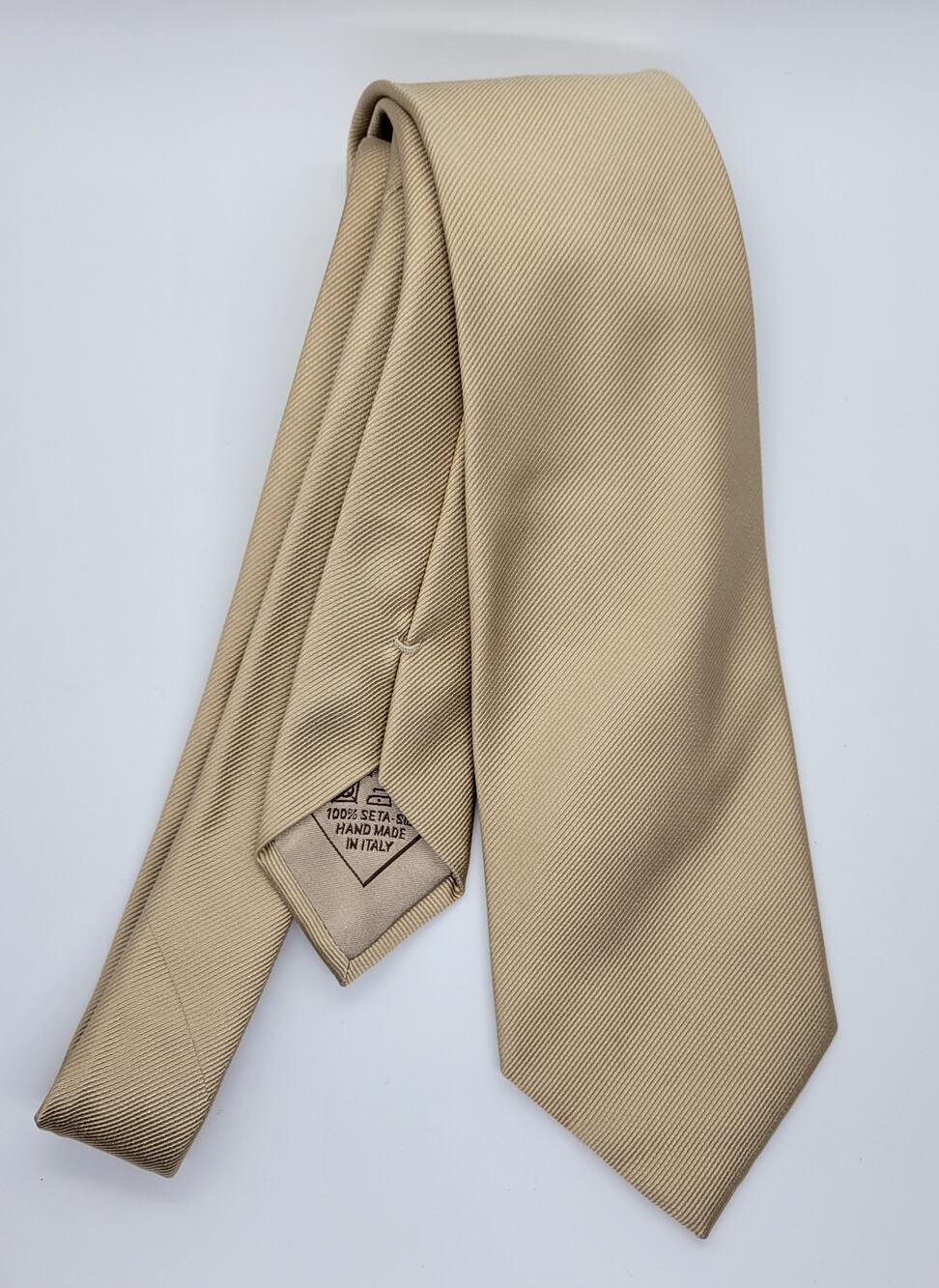 Brioni Italy Luxury Men's Silk Tie Tan Beige Twill Solid